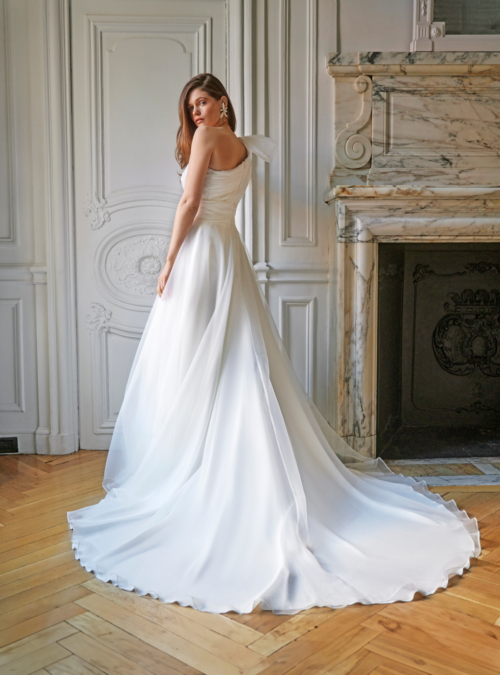 Abiti da sposa 2024 Silvia Fernández MADELINE POSTERIORE