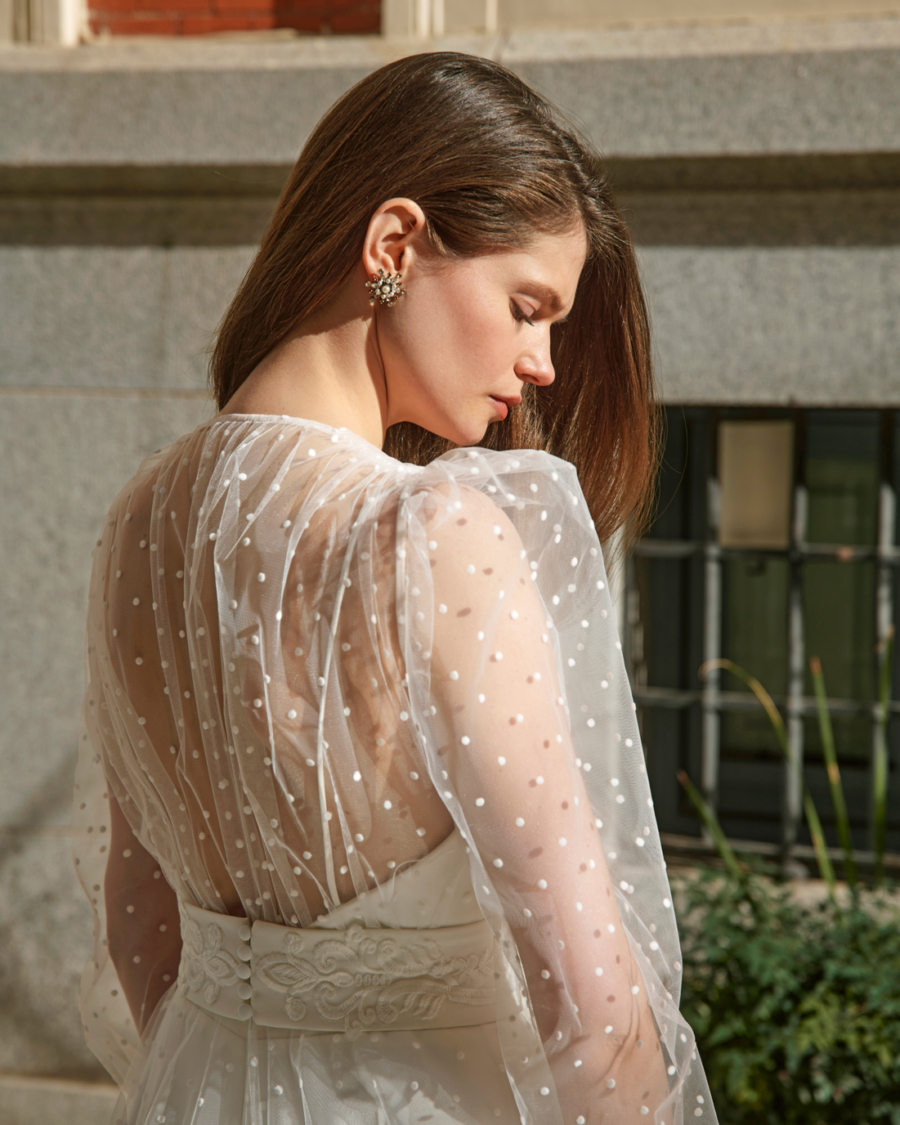 Robes de mariage de 2024 Silvia Fernández de MIRANDA-DÉTAIL