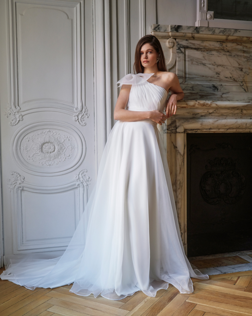 Vestidos de novia 2024 Silvia Fernández MADELINE-FRONTAL