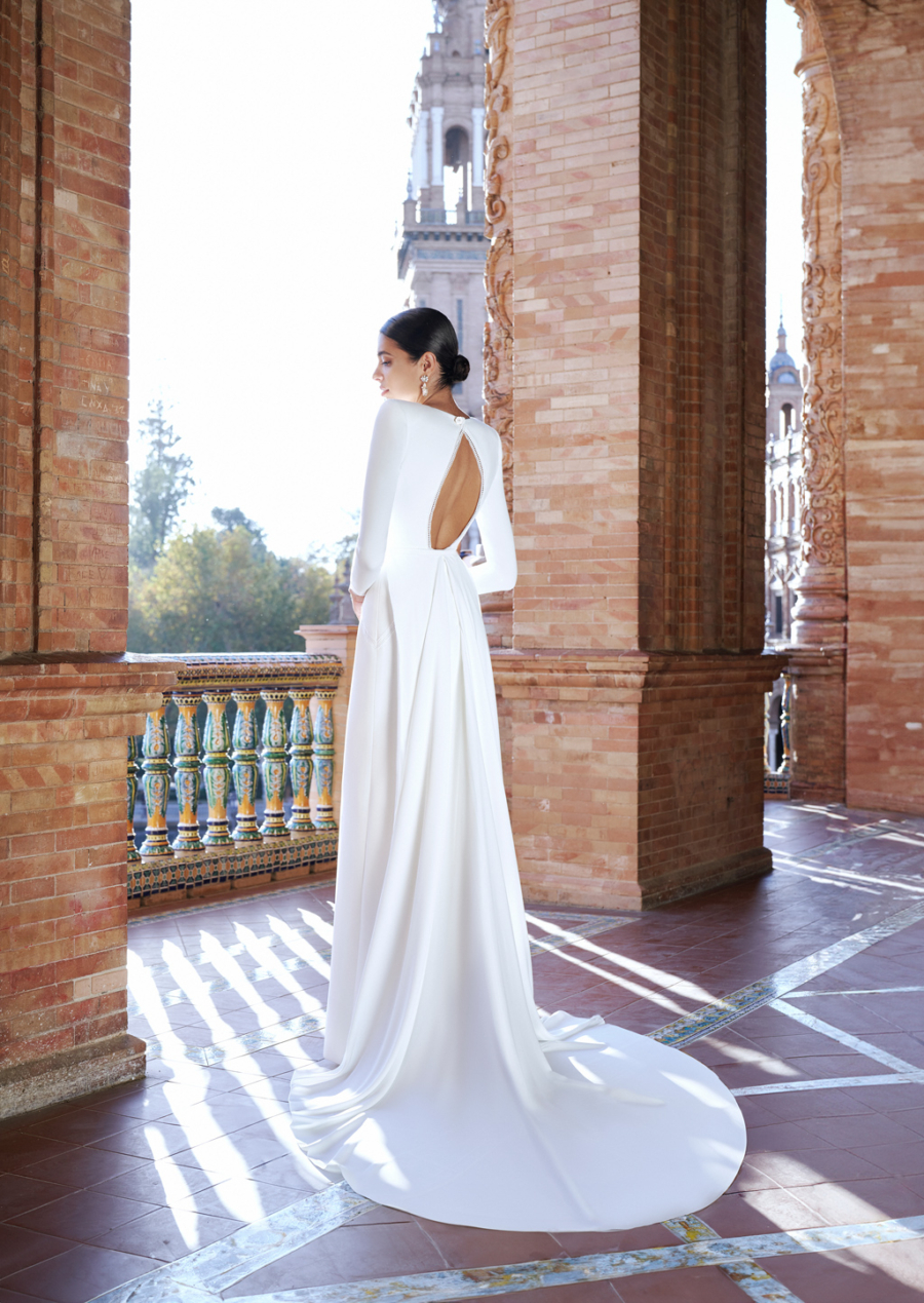 Wedding dresses 2024 Silvia Fernandez MUSAS ABRIL 04965