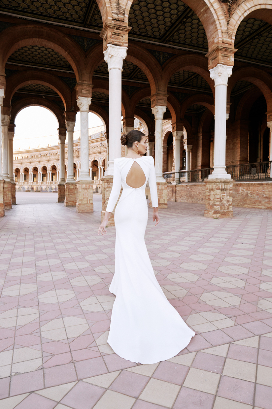 Abiti da sposa 2025 Silvia Fernandez MUSAS ALEXIA 2