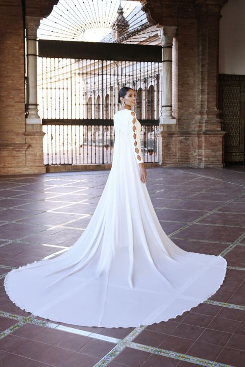 Abiti da sposa 2025 Silvia Fernandez MUSAS ALEJANDRA 2