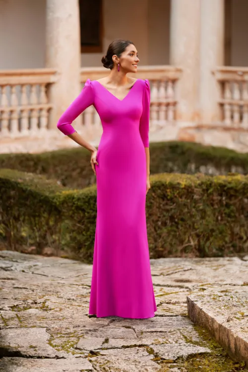 vestidos de fiestas elegantes con pedrería Bembibre